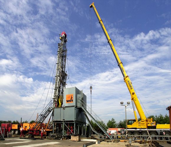 Bohranlage bei der Teilverfüllung unterhalb von 4100m