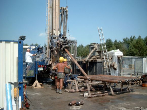 Bohrarbeiten - Pumpkammer für die Unterwasserpumpe